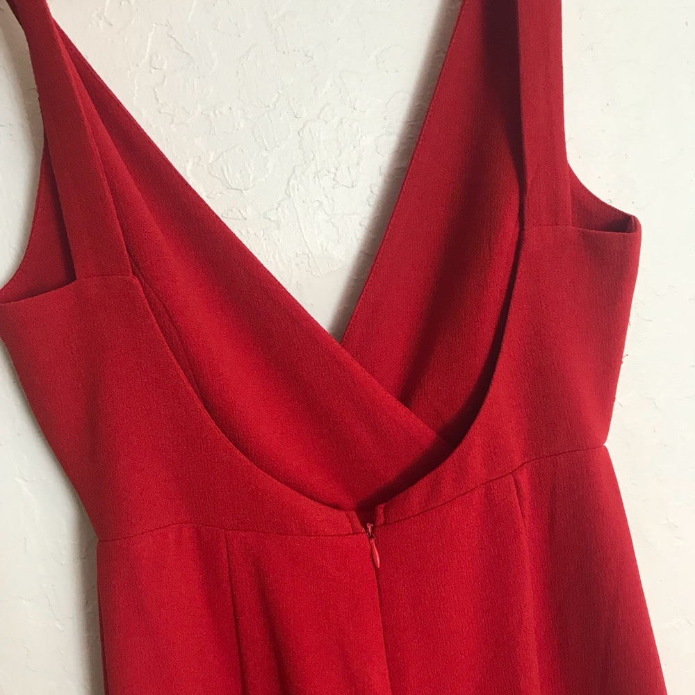 Red open back jumpsuit - Picture 5 of 7